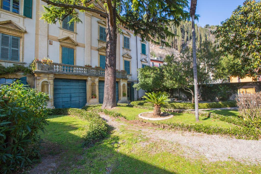 Il Batti Apartment Water Front And Private Beach Toscolano-Maderno Exterior foto