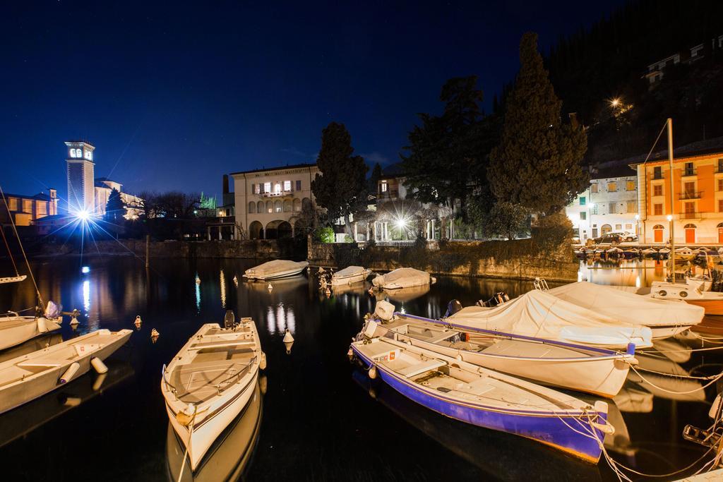 Il Batti Apartment Water Front And Private Beach Toscolano-Maderno Exterior foto