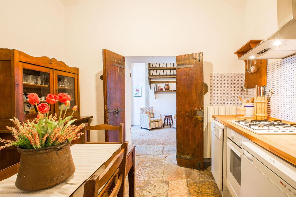 Il Batti Apartment Water Front And Private Beach Toscolano-Maderno Exterior foto